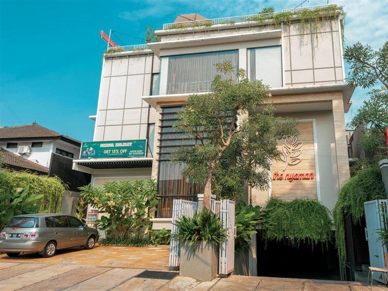 Motel The Nyaman Giacarta Esterno foto
